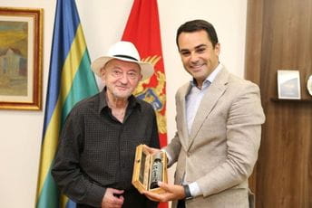 Raičević: Ponosan sam što će Bar ugostiti umjetnika kao što je Nilović Raičević: Ponosan sam što će Bar ugostiti umjetnika kao što je Nilović