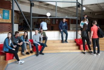 Sjutra konkurs za drugi upisni rok na Univerzitetu Crne Gore Sjutra konkurs za drugi upisni rok na Univerzitetu Crne Gore