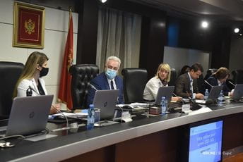 Reforma javne uprave jedan od ključnih prioriteta Vlade Reforma javne uprave jedan od ključnih prioriteta Vlade