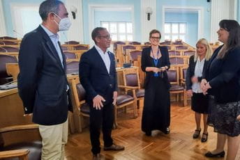 Cetinje: Uključiti mlade u donošenje odluka Cetinje: Uključiti mlade u donošenje odluka