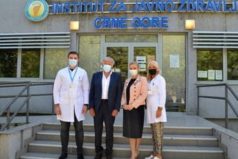 Revakcinisan princ Nikola, Borovinić Bojović: Građani da prate primjer petrovićke Crne Gore Revakcinisan princ Nikola, Borovinić Bojović: Građani da prate primjer petrovićke Crne Gore