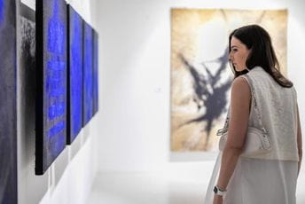 Posjetioci Tivta do kraja mjeseca moći će da posjete izložbu “Kosmički ritmovi” Posjetioci Tivta do kraja mjeseca moći će da posjete izložbu “Kosmički ritmovi”