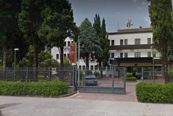 Ministarstva odbrane demantovalo Lazanskog: Nijesmo dobili zahtjev za transport oružja Ministarstva odbrane demantovalo Lazanskog: Nijesmo dobili zahtjev za transport oružja