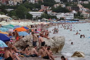Znatno manje turista nego 2019, rasli javni dug i nezaposlenost Znatno manje turista nego 2019, rasli javni dug i nezaposlenost