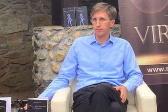 Rabrenović dobitnik evropske nagrade "Chrysalis" za pisce fantastike Rabrenović dobitnik evropske nagrade "Chrysalis" za pisce fantastike