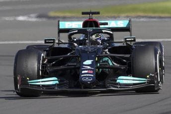 Pobjeda Hamiltona nakon drame na Silverstonu Pobjeda Hamiltona nakon drame na Silverstonu