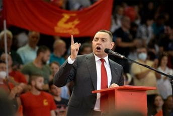 Vučićev megafon zla za drugo poluvrijeme projekta Velike Srbije Vučićev megafon zla za drugo poluvrijeme projekta Velike Srbije