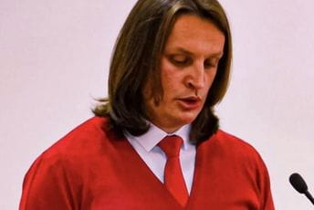 Ivezaj: Amandmani Opšteg zakona o obrazovanju i vaspitanju, kao dekor besmislu reformi u obrazovanju Ivezaj: Amandmani Opšteg zakona o obrazovanju i vaspitanju, kao dekor besmislu reformi u obrazovanju