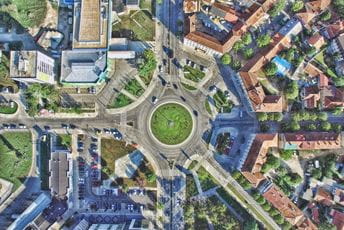 DPS: Da Kovačević ne namjerava da vrši zloupotrebe u rad Popisne komisije bi bili uključeni i predstavnici nikšićke opozicije DPS: Da Kovačević ne namjerava da vrši zloupotrebe u rad Popisne komisije bi bili uključeni i predstavnici nikšićke opozicije