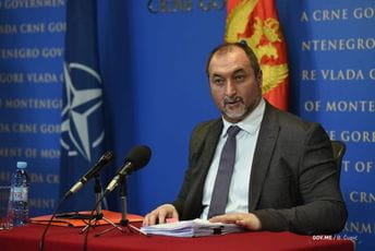 Stijović pokazao izuzetan nivo nesposobnosti i izostanak bilo kakve vizije za razvoj poljoprivrede Stijović pokazao izuzetan nivo nesposobnosti i izostanak bilo kakve vizije za razvoj poljoprivrede