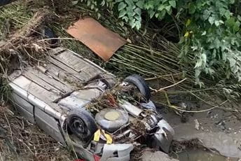 Poplave prave haos i u Rumuniji, ima stradalih Poplave prave haos i u Rumuniji, ima stradalih