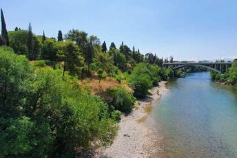 Sjutra obilježavanje početka radova na izgradnji šetališta uz Moraču Sjutra obilježavanje početka radova na izgradnji šetališta uz Moraču