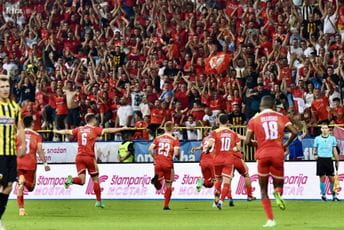 Napadač Veleža postigao najljepši gol večeri u Ligi konferencija (VIDEO) Napadač Veleža postigao najljepši gol večeri u Ligi konferencija (VIDEO)