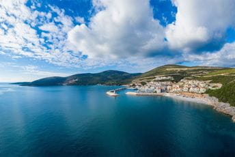 Luštica Bay: Danilović i Pasković vode vaterpolo-plivački kamp "Treniraj kao šampion" Luštica Bay: Danilović i Pasković vode vaterpolo-plivački kamp "Treniraj kao šampion"