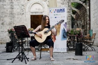 Luke umjetnosti i Muzika Boke nezaobilazan dio KotorArta Luke umjetnosti i Muzika Boke nezaobilazan dio KotorArta