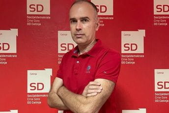 Mijanović: Bratić urušila najčasniju profesiju u Crnoj Gori Mijanović: Bratić urušila najčasniju profesiju u Crnoj Gori