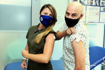 Srzentić: Moj suprug i ja smo se danas vakcinisali Srzentić: Moj suprug i ja smo se danas vakcinisali