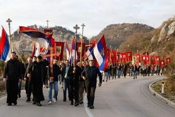 MCP odgovorila Vučiću: Ne miješajte politiku u crkvene stvari, litije su odbranile jedinstvo SPC