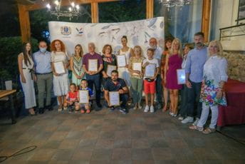 Dodijeljene nagrade najboljim učesnicima akcije ″Za još ljepši grad″ Dodijeljene nagrade najboljim učesnicima akcije ″Za još ljepši grad″