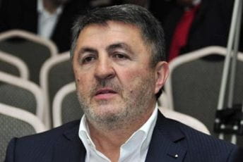 Ivančević: Zabrana novogodišnjeg dočeka na otvorenom je antiugostiteljska, antituristička i anticrnogorska mjera Ivančević: Zabrana novogodišnjeg dočeka na otvorenom je antiugostiteljska, antituristička i anticrnogorska mjera