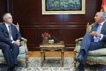 Lundin Đukanoviću: Učinili ste velike stvari i objasnili svijetu gdje Crna Gora pripada Lundin Đukanoviću: Učinili ste velike stvari i objasnili svijetu gdje Crna Gora pripada