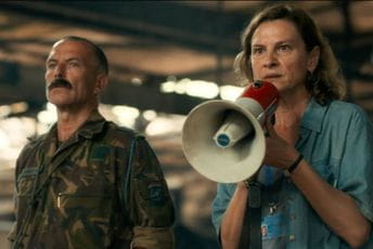 Demokratski mrak! Kadar iz filma "Quo vadis, Aida"