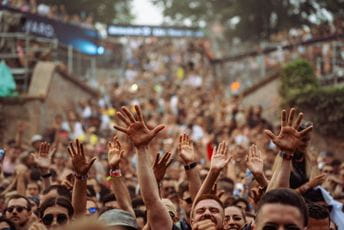 Naučna studija sa Exita pokazala – uz ograničenja ulaska, festivali nisu mjesta masovnog širenja virusa! Naučna studija sa Exita pokazala – uz ograničenja ulaska, festivali nisu mjesta masovnog širenja virusa!