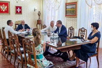 Na Cetinju dato više od 10.000 doza vakcina protiv korone Operativni štab Prijestonice Cetinje