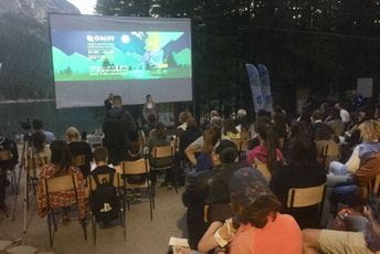 GMIFF počeo sinoć pored Crnog jezera: Filmovi će naći put do publike GMIFF počeo sinoć pored Crnog jezera: Filmovi će naći put do publike