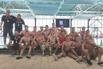 Juniori savladali Hrvatsku i osvojili turnir u Puli Juniori savladali Hrvatsku i osvojili turnir u Puli