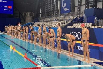 Loše izdanje i zabrinjavajuć poraz vaterpolista protiv Srbije, u četvrtfinalu nas čeka Grčka Loše izdanje i zabrinjavajuć poraz vaterpolista protiv Srbije, u četvrtfinalu nas čeka Grčka