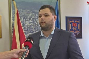 Kovačević: Nadležni da otkriju ko je kamenovao autobus ili će Nikšićani to uraditi sami