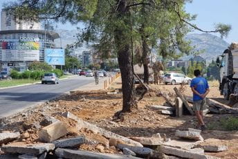 Počeli radovi na izgradnji parkinga preko puta Ekonomskog fakulteta Počeli radovi na izgradnji parkinga preko puta Ekonomskog fakulteta