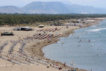 Na Velikoj plaži utopio se državljanin Kosova Na Velikoj plaži utopio se državljanin Kosova