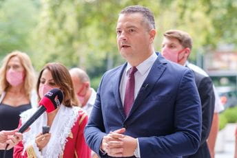 Vuksanović: Nije ugodno, ali je časno biti njihova meta Vuksanović: Nije ugodno, ali je časno biti njihova meta