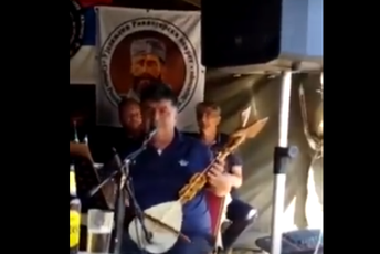 Pjesme četnicima opet u Gornjem Zaostru (Video) Pjesme četnicima opet u Gornjem Zaostru (Video)