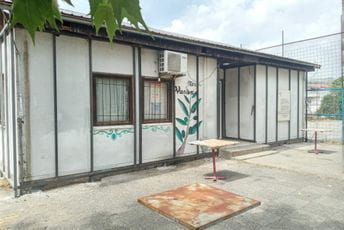 Agencija za stanovanje započela adaptaciju objekata mjesnih zajednica u Podgorici Agencija za stanovanje započela adaptaciju objekata mjesnih zajednica u Podgorici