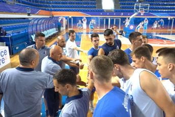 Pavićević poručio igračima: Niko neće voljeti da igra protiv nas!
