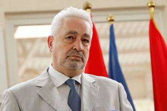 Uz Krivokapića ostali samo Milojko Spajić i rektor Božović Uz Krivokapića ostali samo Milojko Spajić i rektor Božović