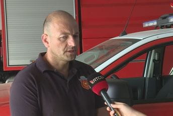 Požar pričinio veliku štetu šumama na Cetinju Požar pričinio veliku štetu šumama na Cetinju