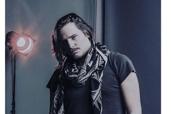 Budi se, Mala! Budi se, Mala!