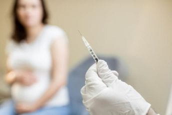 Vakcine ne ugrožavaju plodnost, rizik od zaraze mnogo opasniji za trudnice Vakcine ne ugrožavaju plodnost, rizik od zaraze mnogo opasniji za trudnice
