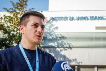 Joksimović: Vakcinisati djecu uzrasta od 12 do 17 godina koja imaju hronična stanja Joksimović: Vakcinisati djecu uzrasta od 12 do 17 godina koja imaju hronična stanja