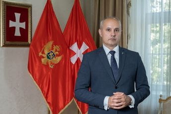 Kašćelanu prijete zbog poziva na smirivanje tenzija Kašćelanu prijete zbog poziva na smirivanje tenzija