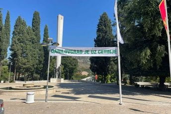 Ponovo postavljen transparent "Danilovgrad je uz Cetinje"