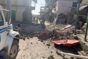 Jak zemljotres kod obale Haitija, izdato upozorenje na cunami Jak zemljotres kod obale Haitija, izdato upozorenje na cunami