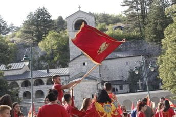 Grupa građana Cetinja: Utanačimo odgovor na nametanje ropstva Grupa građana Cetinja: Utanačimo odgovor na nametanje ropstva