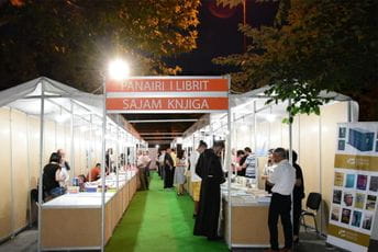 U Tuzima počeo Međunarodni sajam knjiga U Tuzima počeo Međunarodni sajam knjiga