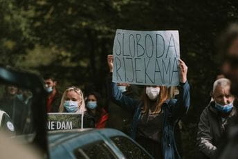 GI "Sačuvajmo rijeke CG": Umjesto raskida ugovora samo nova privremena zabrana na gradnju mHE Skrbuša GI "Sačuvajmo rijeke CG": Umjesto raskida ugovora samo nova privremena zabrana na gradnju mHE Skrbuša