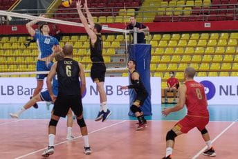 Crnogorski odbojkaši poraženi od Slovačke Crnogorski odbojkaši poraženi od Slovačke